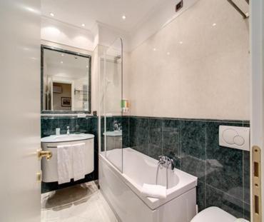 Navona Garden Suites Рим Экстерьер фото